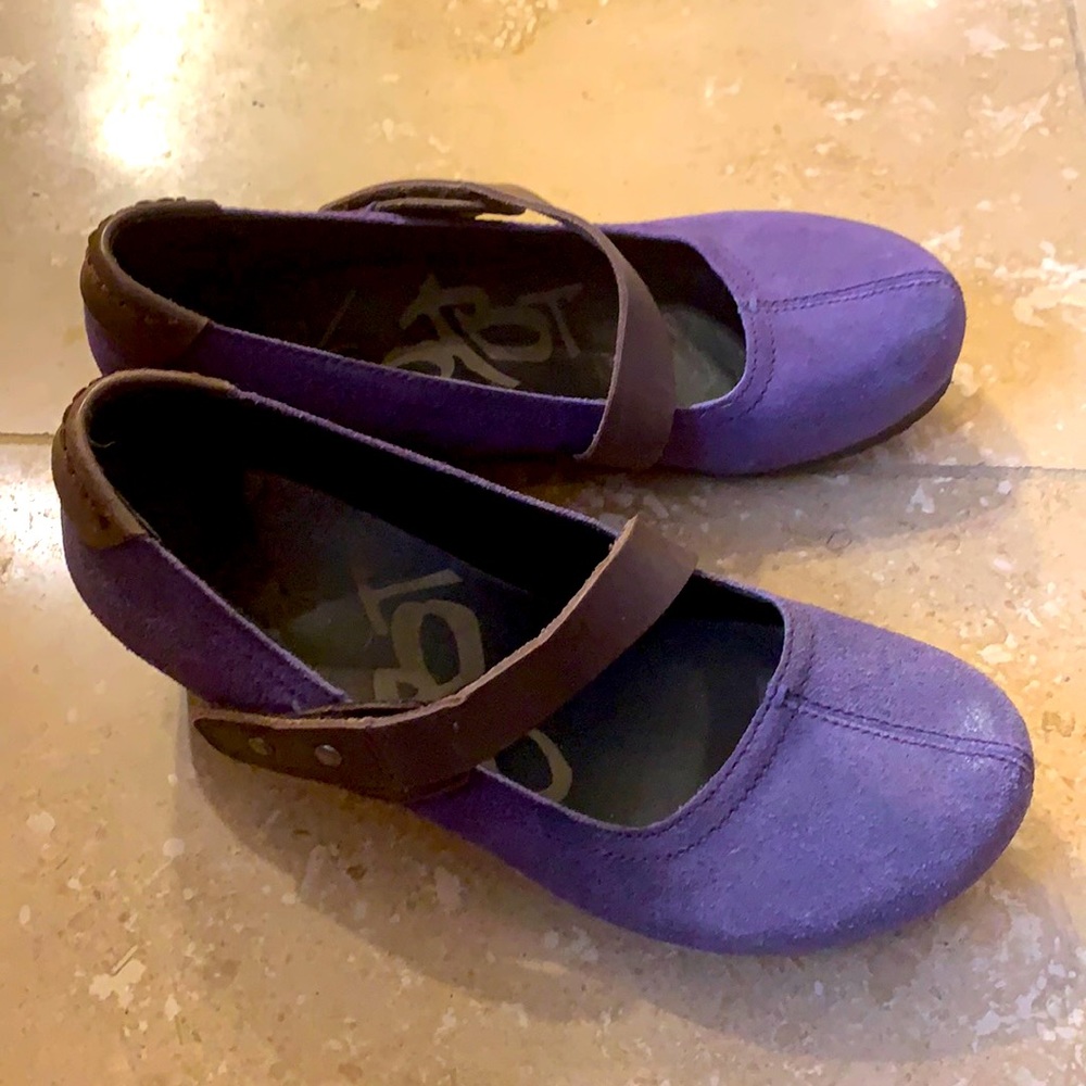 OTBT shoes
